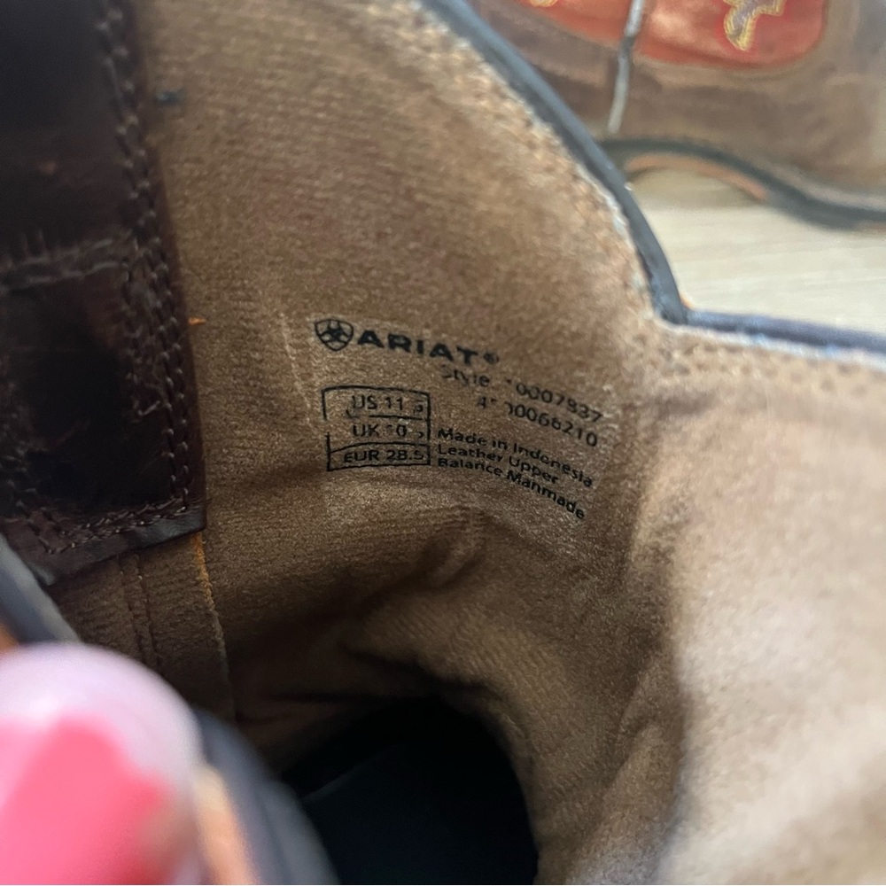 Ariat Kids WorkHog Wide Square Toe Reddish-Brown Western Pull-On Boot - Picture 4 of 7